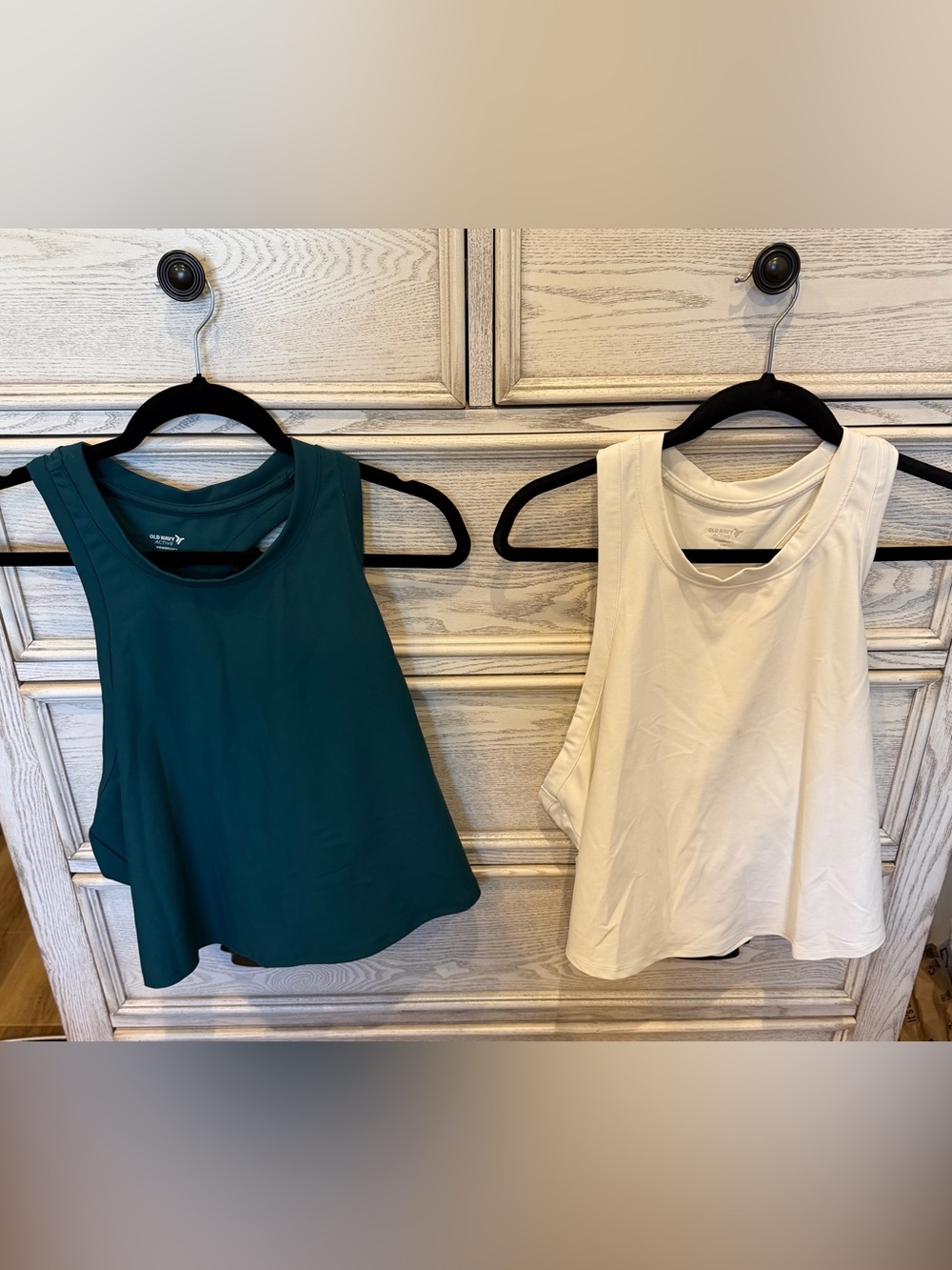 Old Navy Women's powersoft Tank Tops - Teal and Ivory XXL